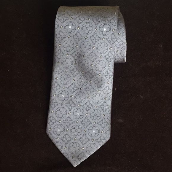 Louis Vuitton Other - Louis Vuitton Metallic Silver/Grey Silk Tie